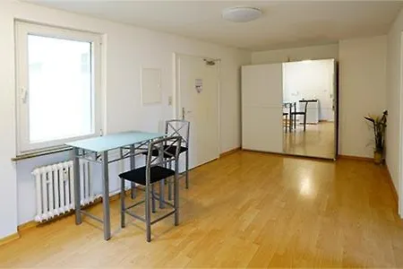 Zimmerfrei-wuerzburg Stadtmitte Homestay *